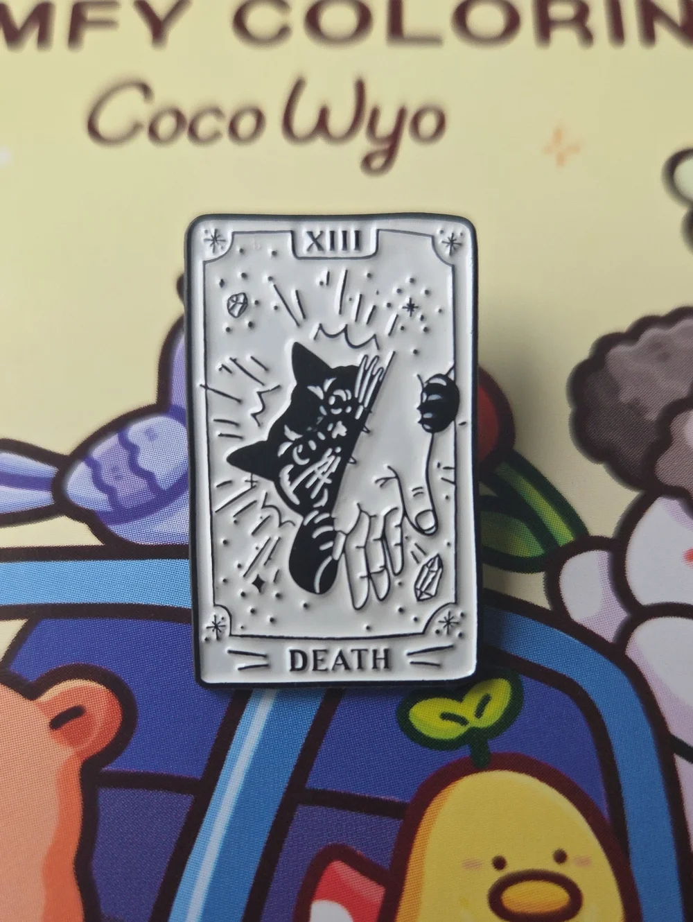 Black & Silver 'Death' Tarot Cat Enamel Pin